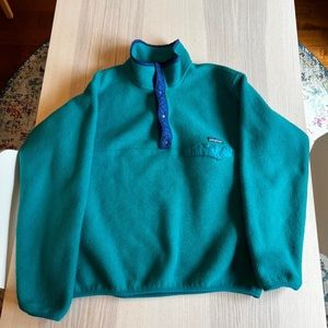 Vintage teal patagonia synchilla.